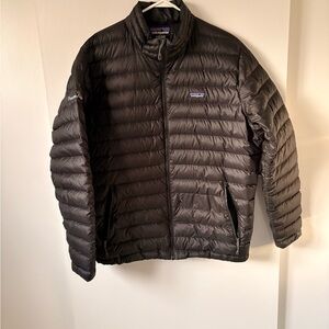 Patagonia Men's Black Puffer Jacket